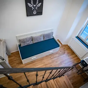 Apartamento Rhino, Liubliana