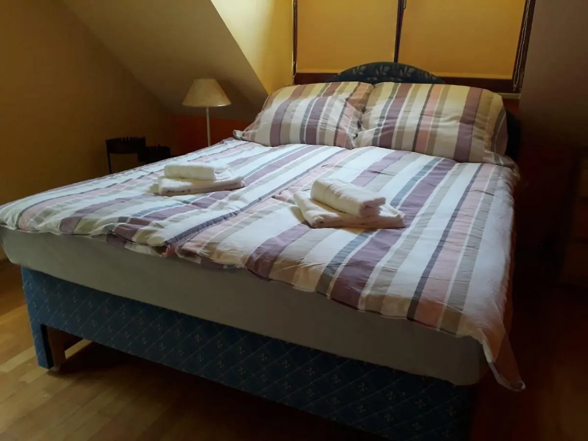 Apartma Dolomiti Ljubljana 0*,  Slovenya