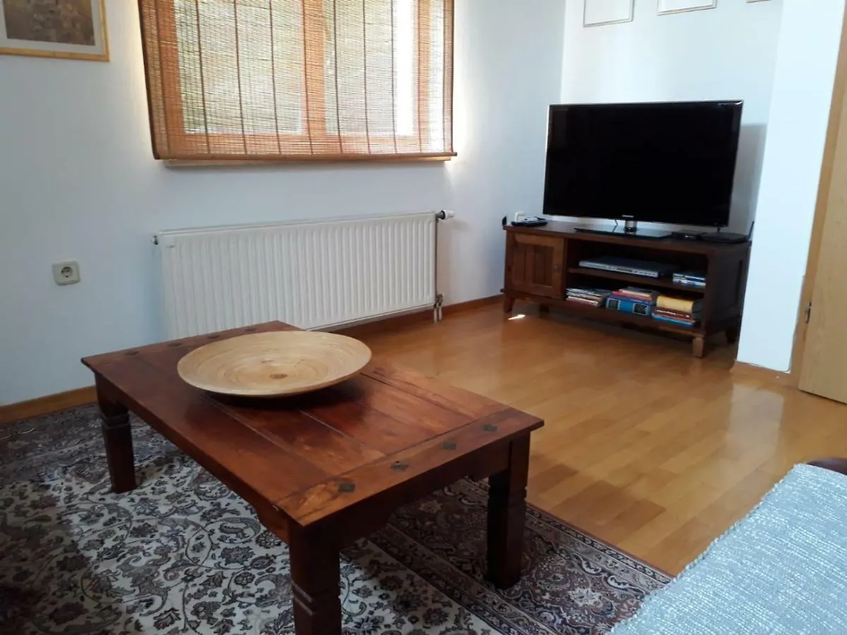 Daire Apartma Dolomiti Ljubljana Slovenya
